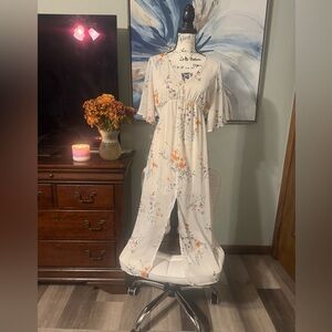 EUC Charmed Hearts Boutique Floral Maxi Dress with Orange White & Blue M